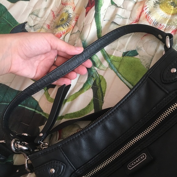 * SOLD * 🖤 Black Coach Purse 🖤 - Picture 9 of 10